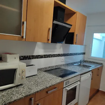 Agradable Casa Con Patio