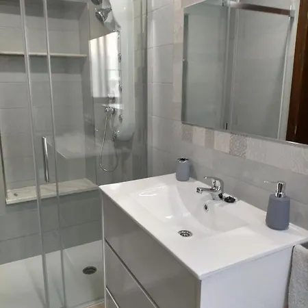 Holiday home Agradable Casa Con Patio Salamanca