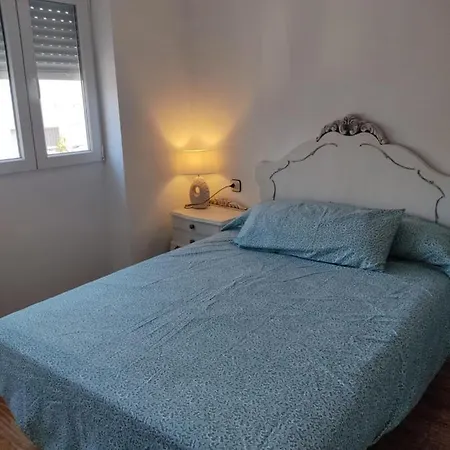 Nyaraló Agradable Casa Con Patio